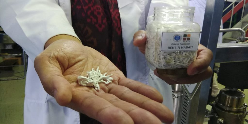 190430021806-mengenal-katalis-merah-putih-berlian-bagi-industri-minyak-ri-1024×535