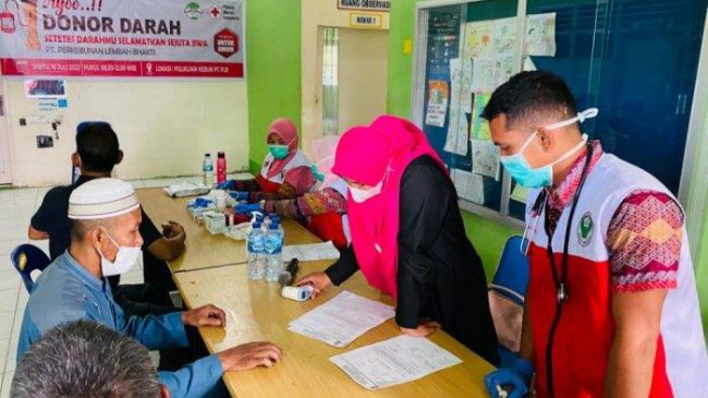 donor-darah-digelar-pt-perkebunan-lembah-bhakti-bersama-pmi-aceh-singkil