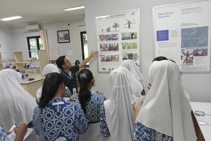 Screenshot 2023-04-10 at 13.19.53