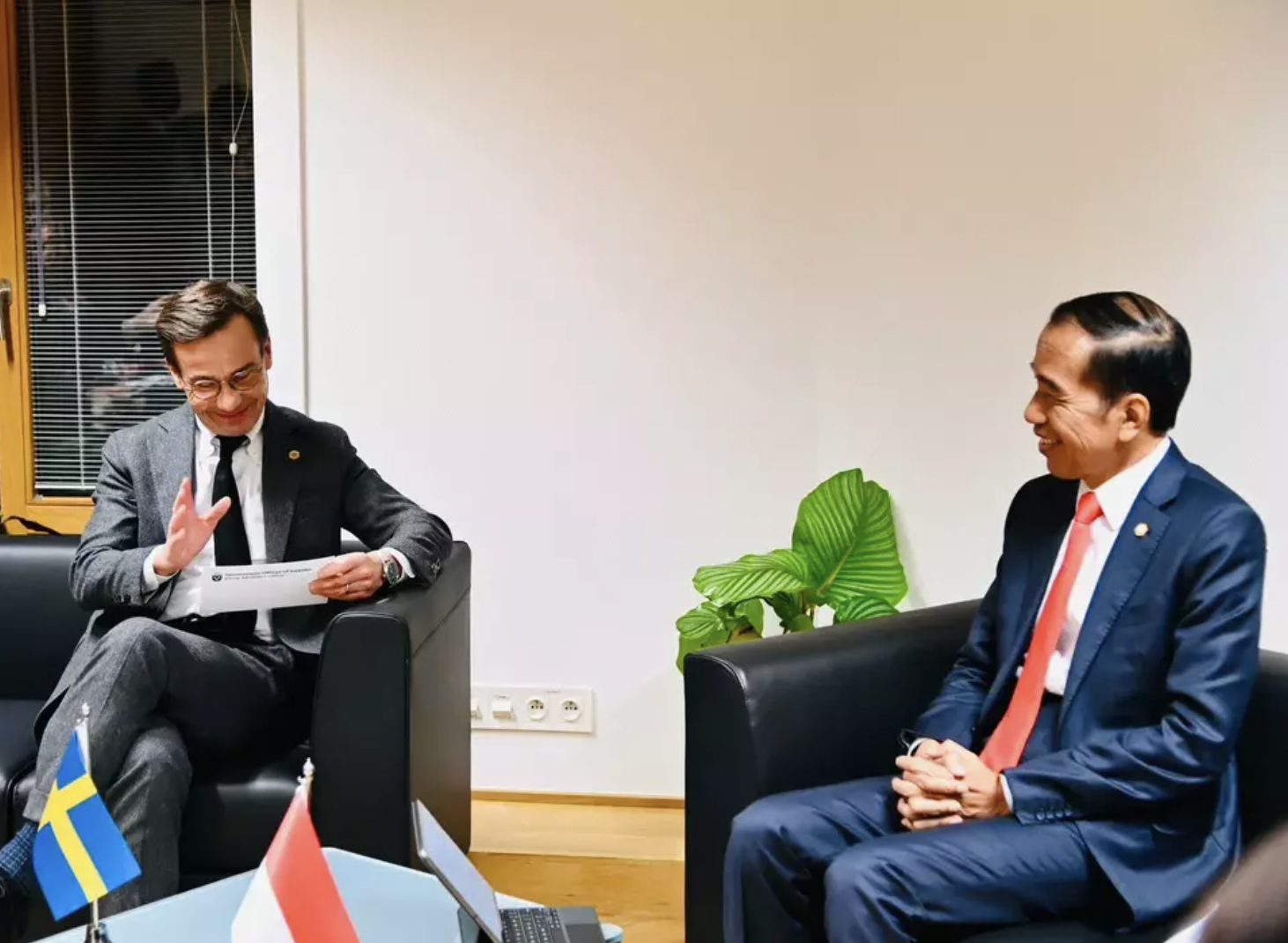 Screenshot 2023-12-11 at 16.40.00