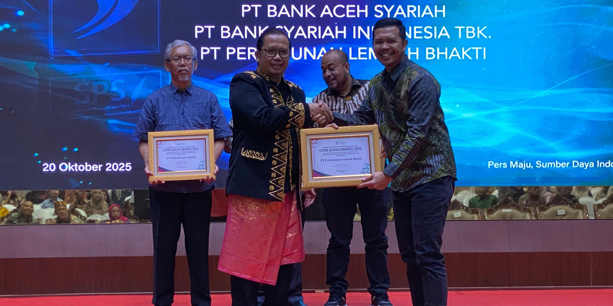 WhatsApp-Image-2025-11-04-at-13.36.38-scaled-2560×1280